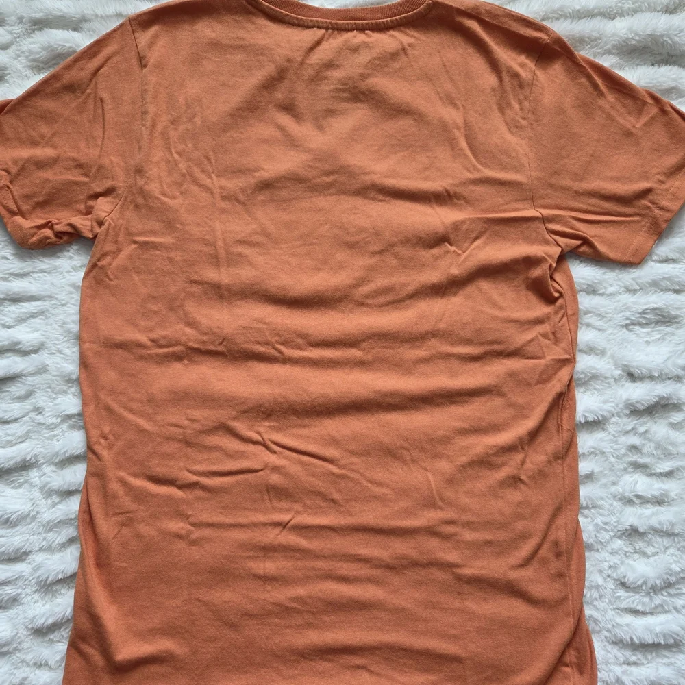Garfield Orange T-Shirt - Picture 2 of 3